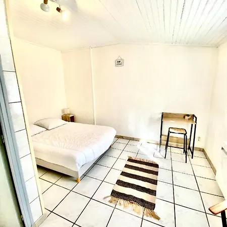 Drissia&othman Essential Apartment